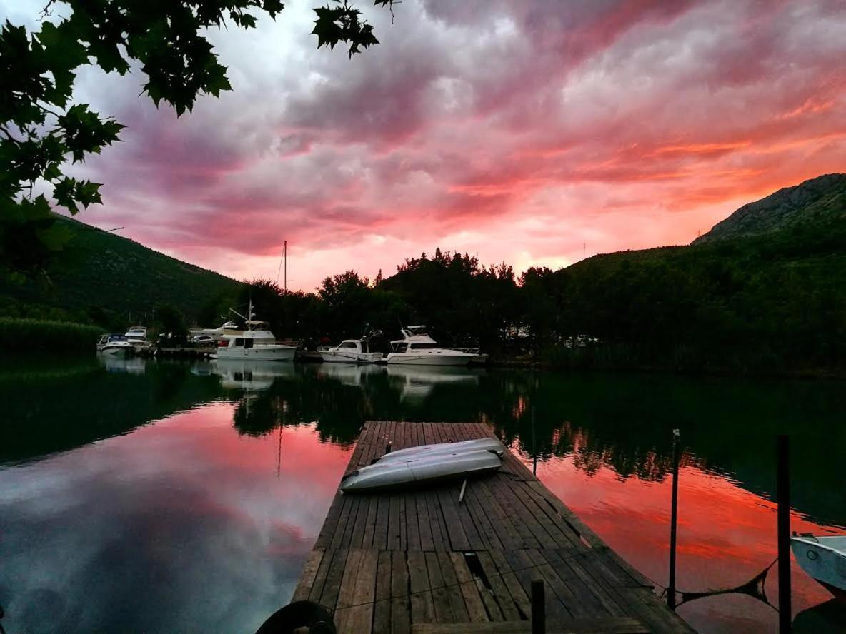 Hostel Dubrovnik Center Komolac Екстериор снимка